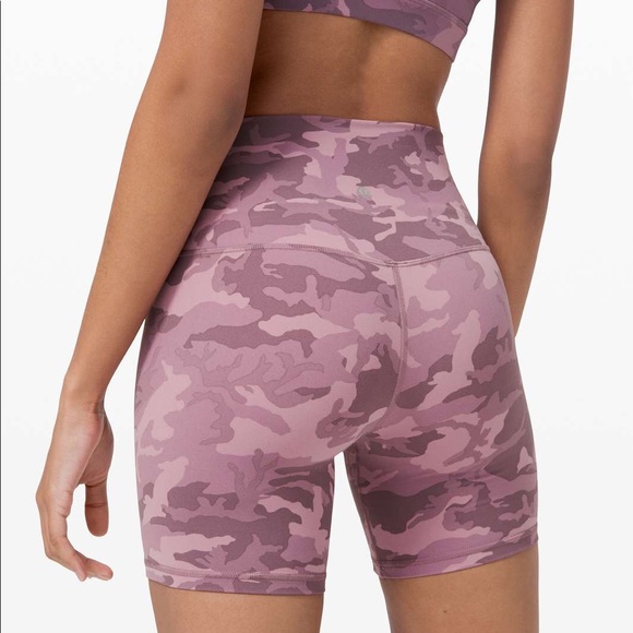 NWT Lululemon Align Shorts Pink Camo 6” - Picture 2 of 4